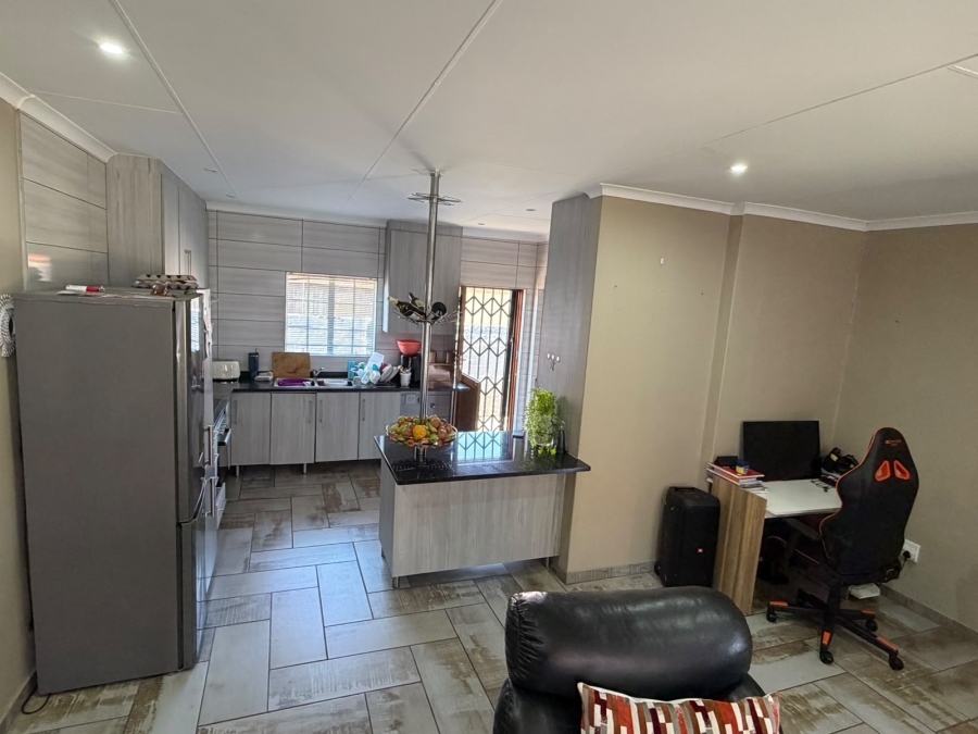3 Bedroom Property for Sale in Waterkloof North West